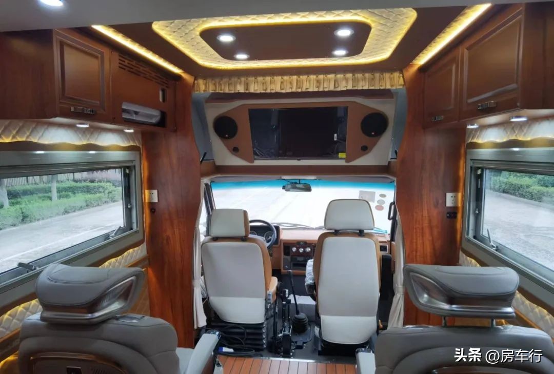 国内公认最好的三款房车10-30万元,最经济实惠的房车是哪一款