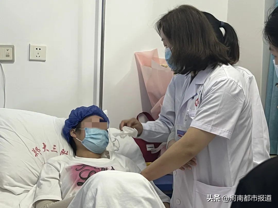 花季少女得白血病呼吁大家捐款,为白血病女儿捐骨髓视频