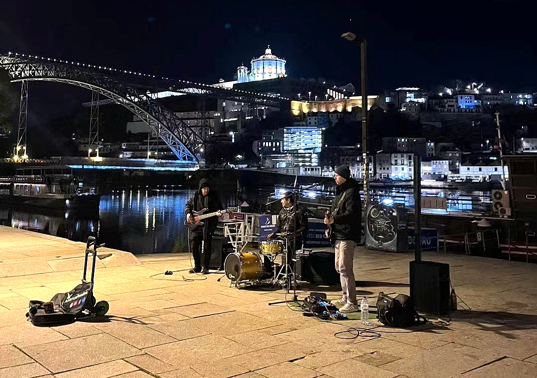 彩色旅图·西欧纪行｜上海女店主葡萄牙闹市租三层楼，月租才750欧