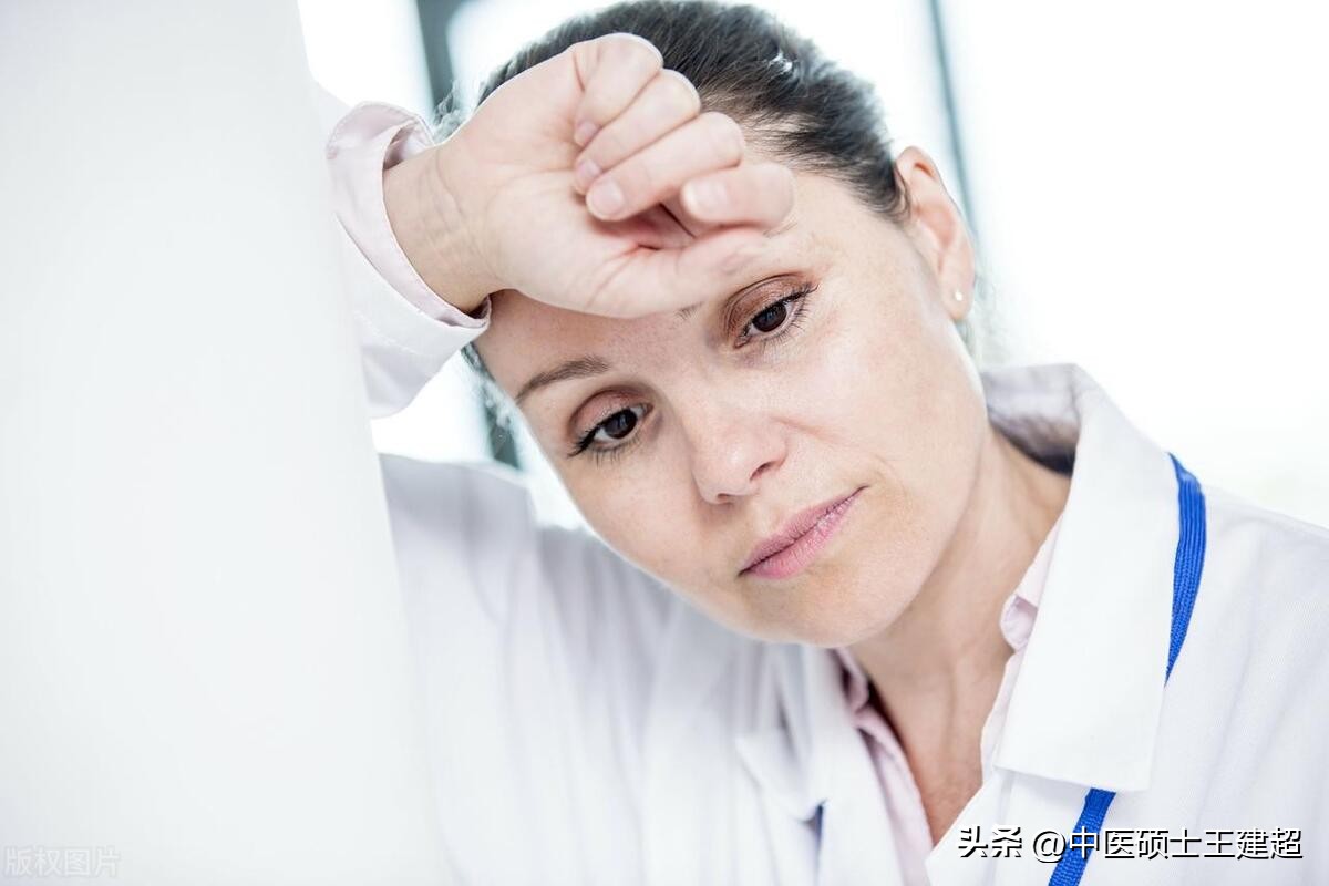 稍微一活动就大汗淋漓是肾虚,肾虚和动不动爱满头大汗有关吗