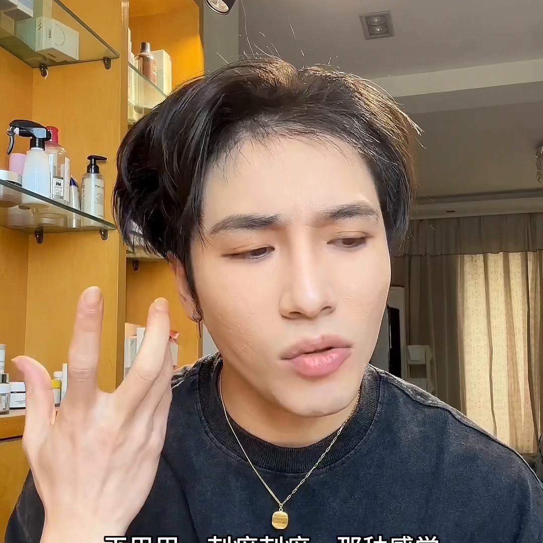 对于油性皮肤哪款洗面奶性价比高,油痘肌千万别买的洗面奶