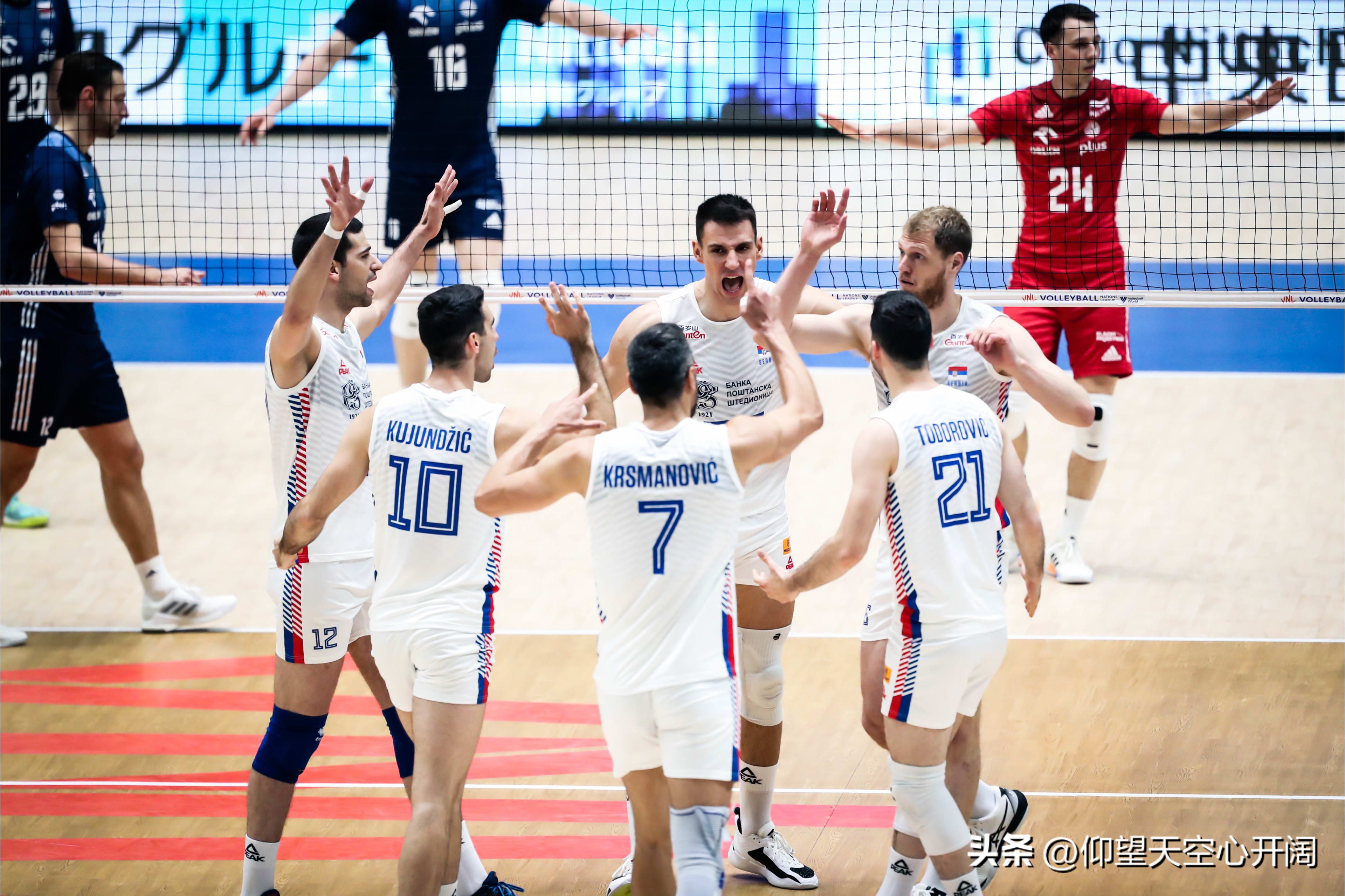 世界男排总决赛法国逆转波兰,世联赛首日中国男排1比3不敌伊朗