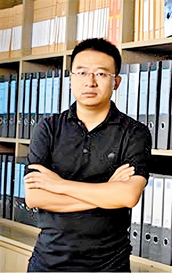 邵阳博士后续,湖南邵阳传奇人物年赚80亿