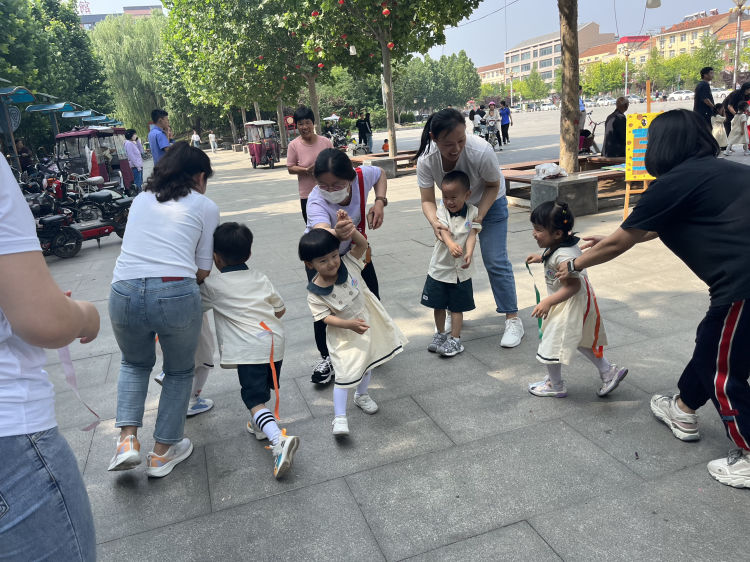 大手牵小手运动会育才幼儿园,幼儿园亲子运动会主题大手牵小手