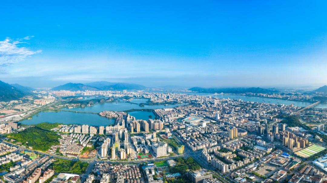 以高质量发展推进肇庆现代化建设,为肇庆高质量发展做出自己努力