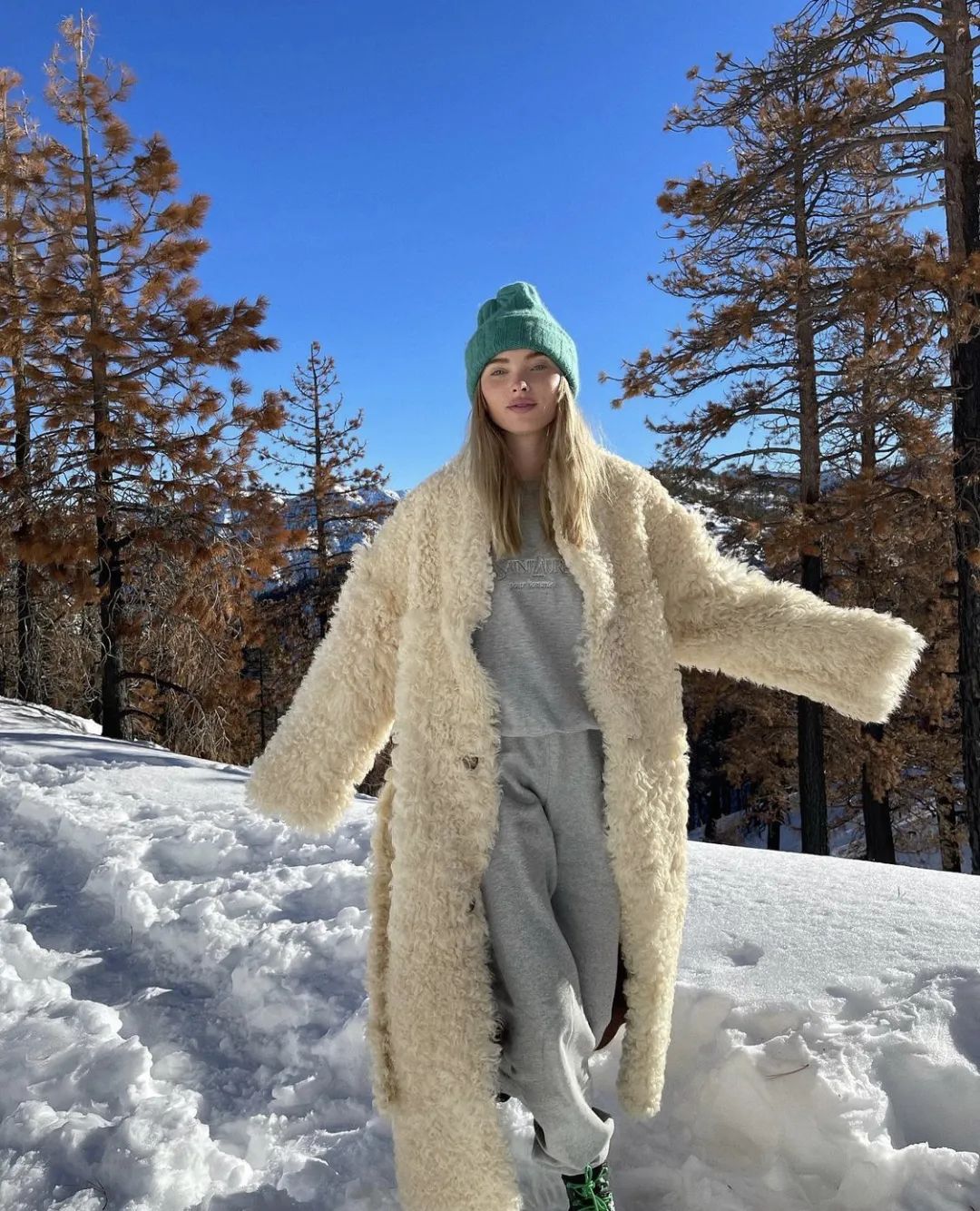 大毛毛的外套,大毛毛外套长款冬天