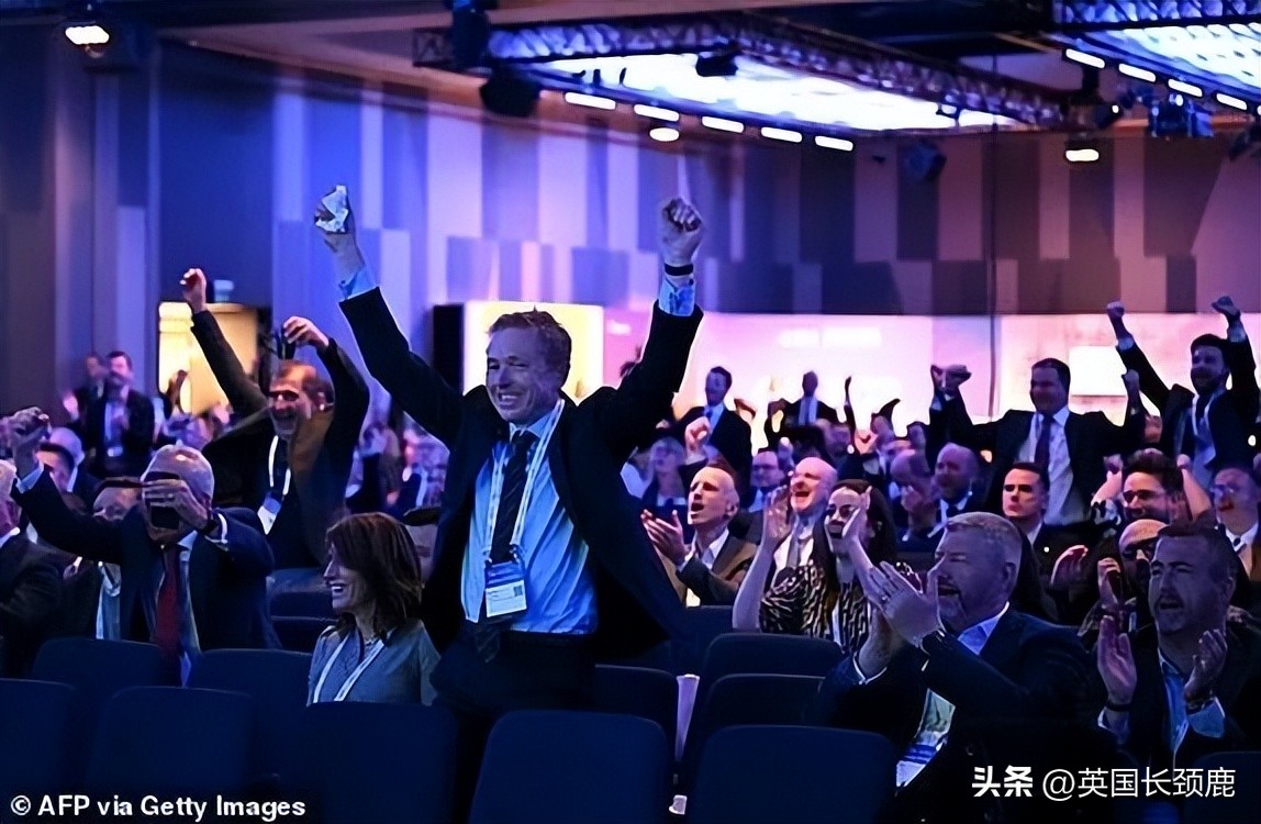 肯德基庆祝阿根廷夺冠,肯德基快闪酒吧