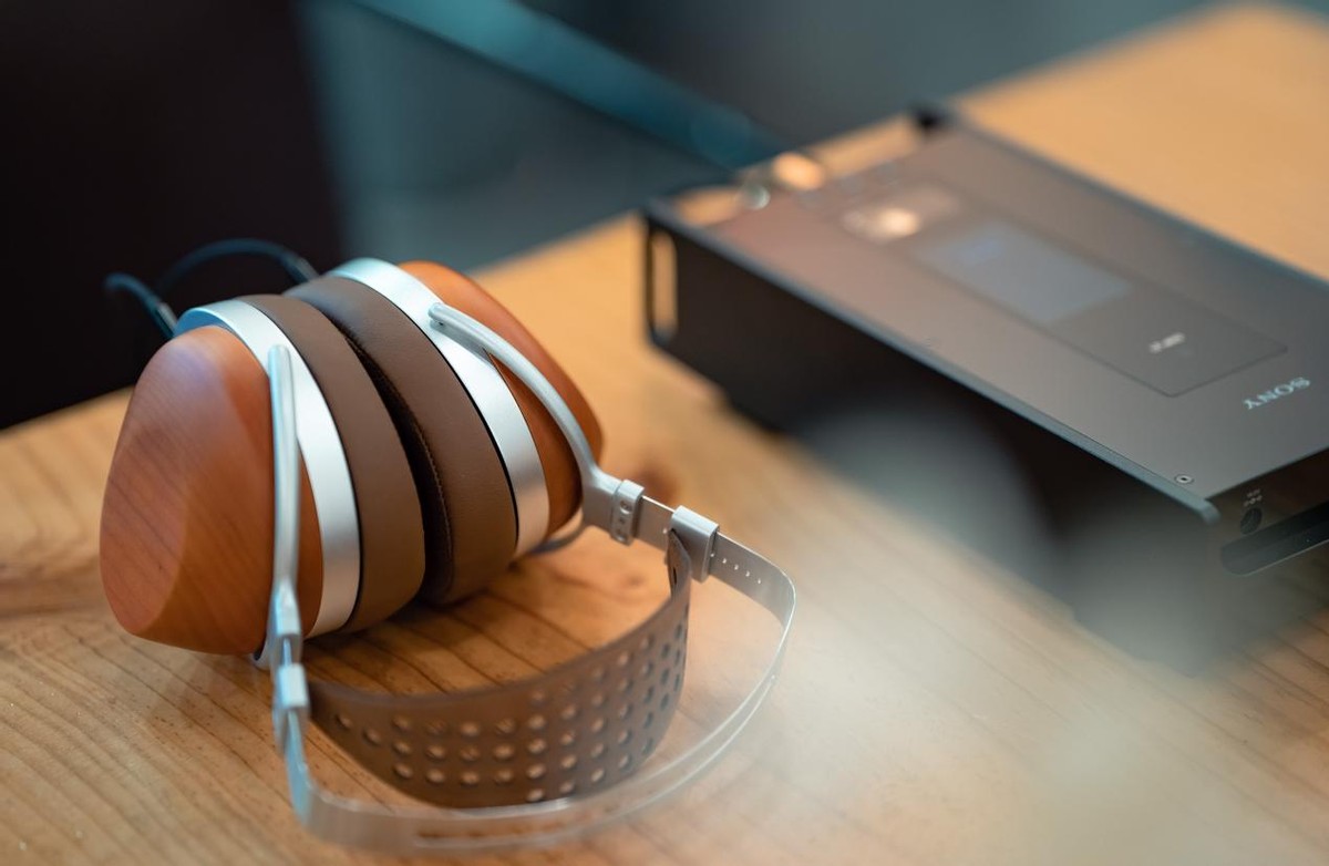 这就是参考级Hi-End听感，领略封闭式平板耳机巅峰HIFIMANHE-R10P