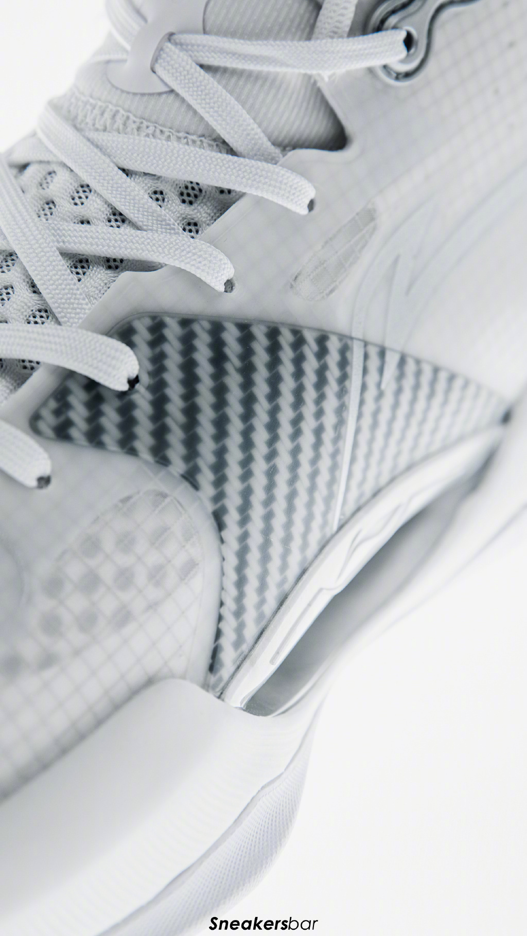 李宁gforce9000extrastrong,李宁超轻篮球鞋哪代最好