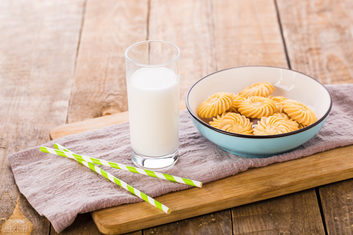 妈妈收到礼物高兴得眉开眼笑,送给父母的礼物惊喜有哪些