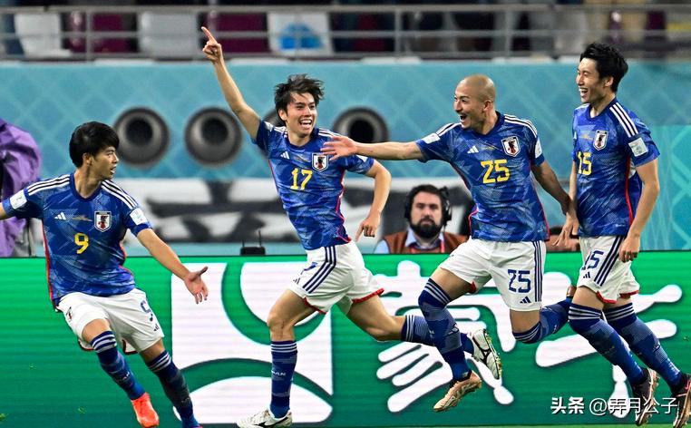 中国足球遭西媒羞辱,日韩杀进世界杯16强,第一大国却在家看直播