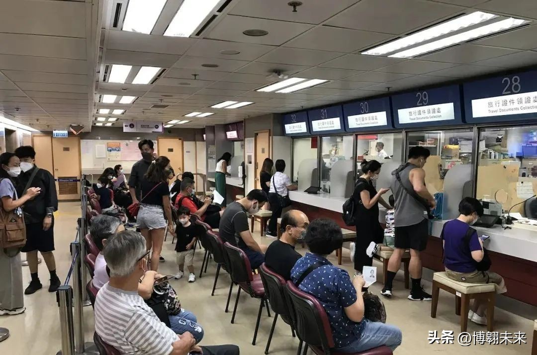 香港避疫挤爆深圳湾,香港医院被挤爆