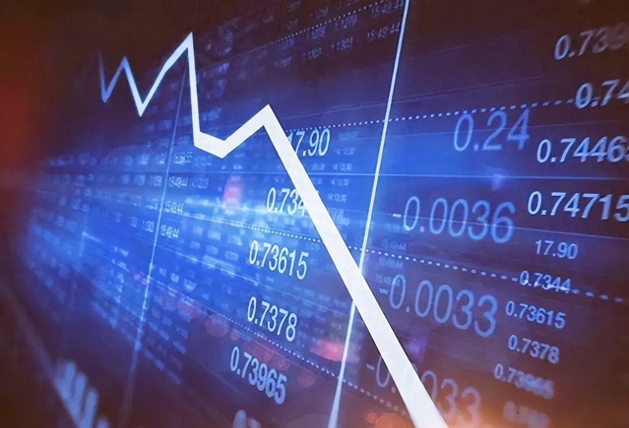 撼动世界的人民币抗战！究竟谁能守卫香港？