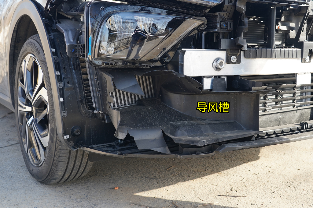 凡尔赛c5x全方位测评,凡尔赛c5拆解