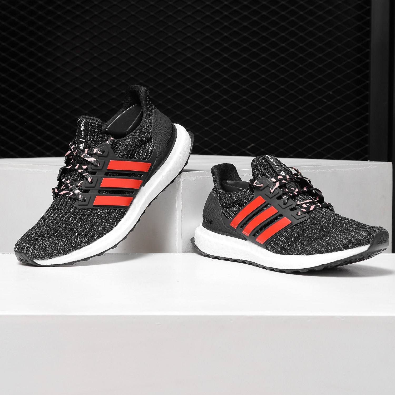 世界十大顶级运动鞋品牌,品牌女运动鞋十大排行榜