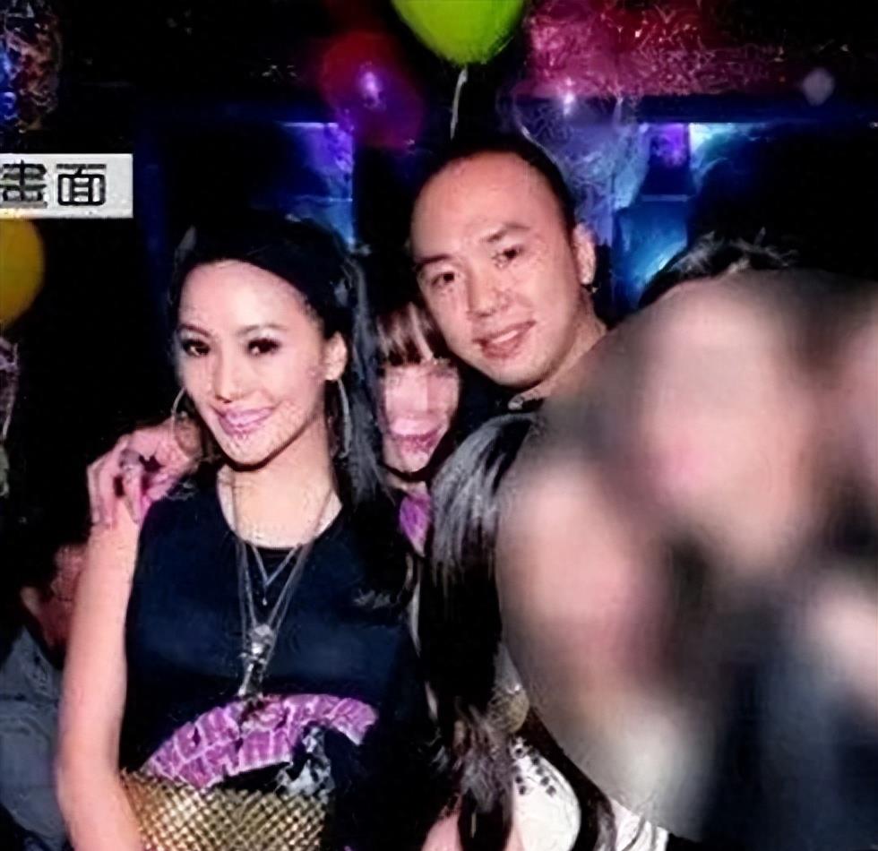 淫棍天下,60女艺人遭殃,29年牢狱飞扬跋扈