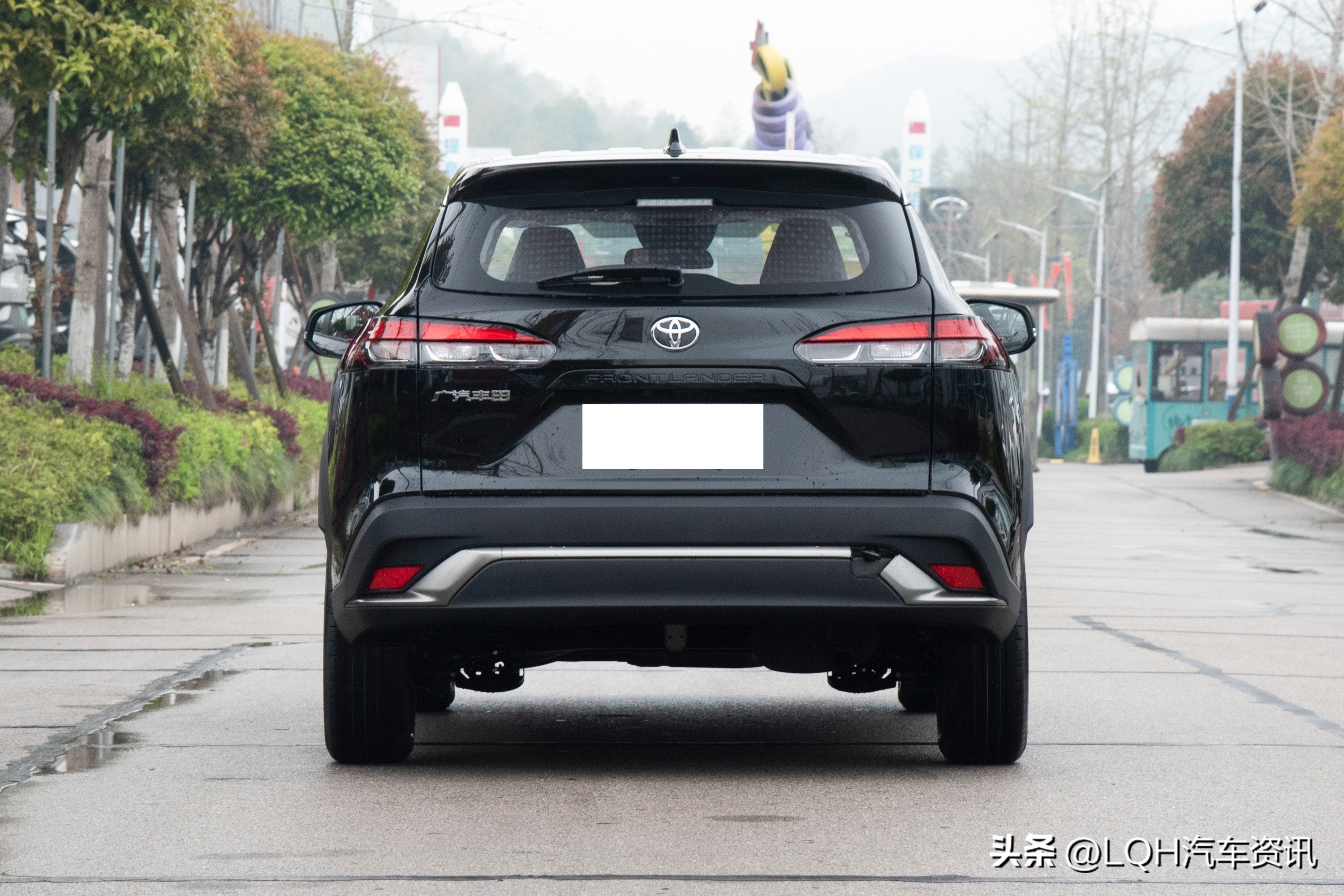 如果花十万块钱买个车你觉得贵吗,本田xvt和丰田锋兰达哪个好