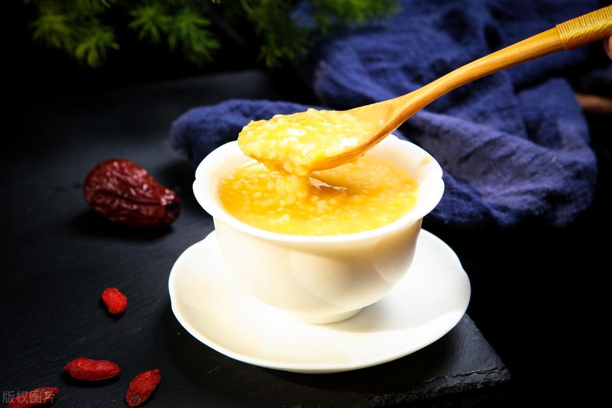 教你一招让女生倒追你的方法,学会这一招让女生倒追你