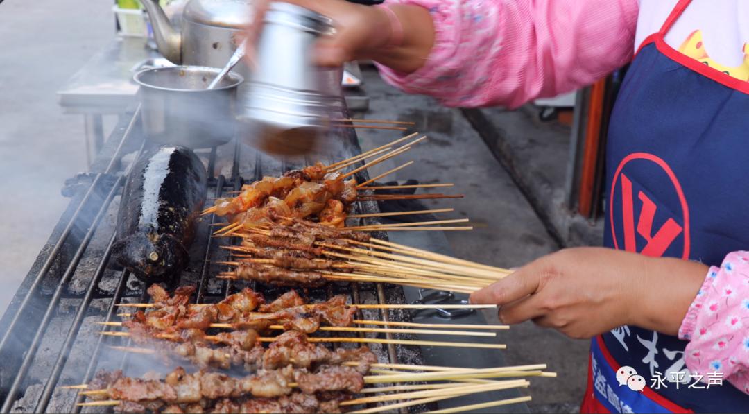 藏在古镇里的烟火人间,藏在街巷里的烟火人间