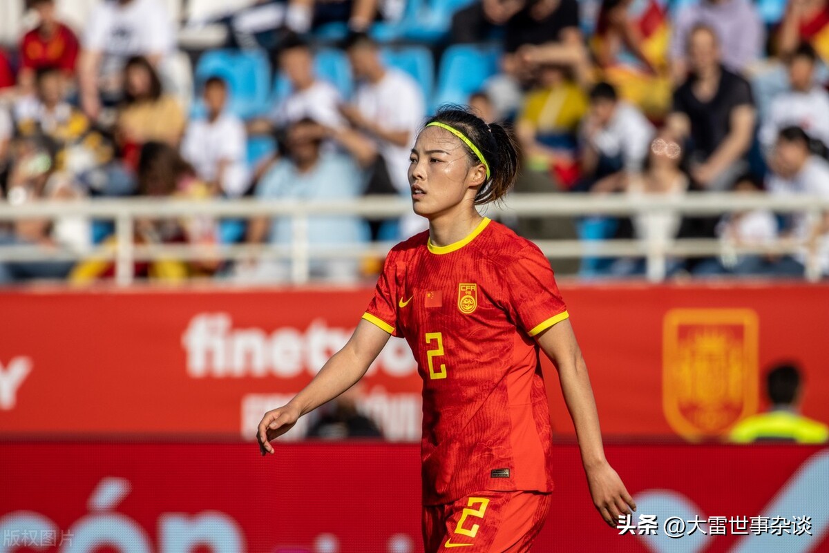 中国男足女足技术对比,中国足球神器