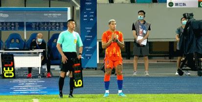 郑铮世界波破门,郑铮凌空打门