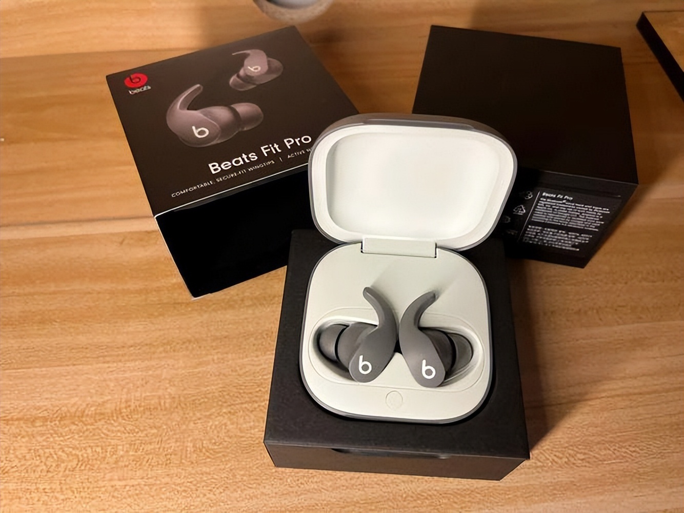 运动耳机怎么戴才紧,运动耳机应该用哪种