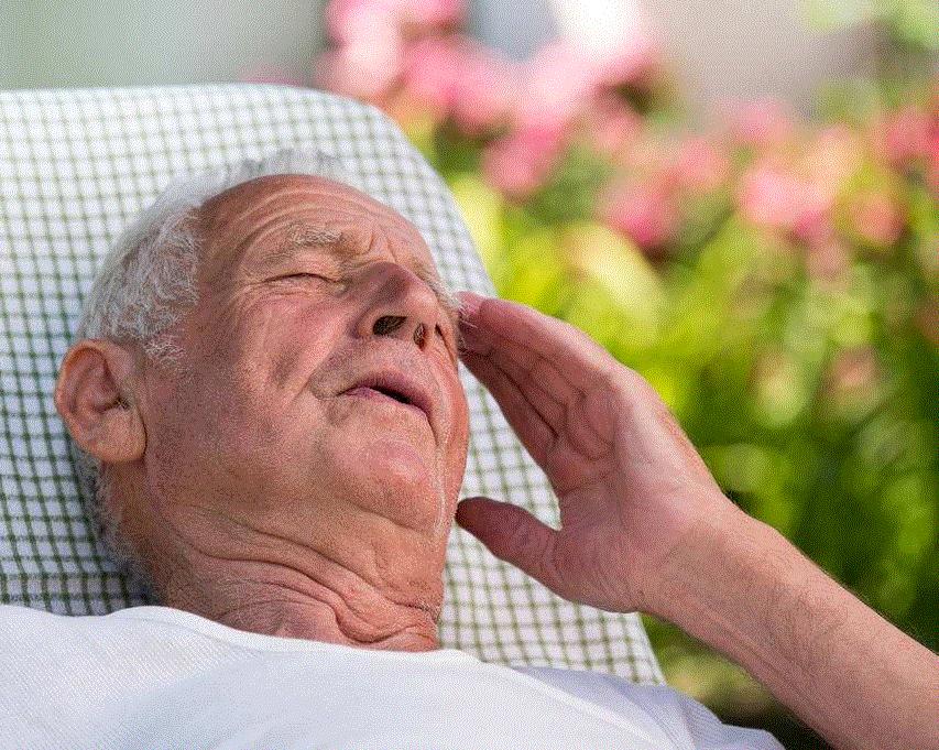 70以上为什么身体会觉得明显衰老,70岁女人器官衰老情况