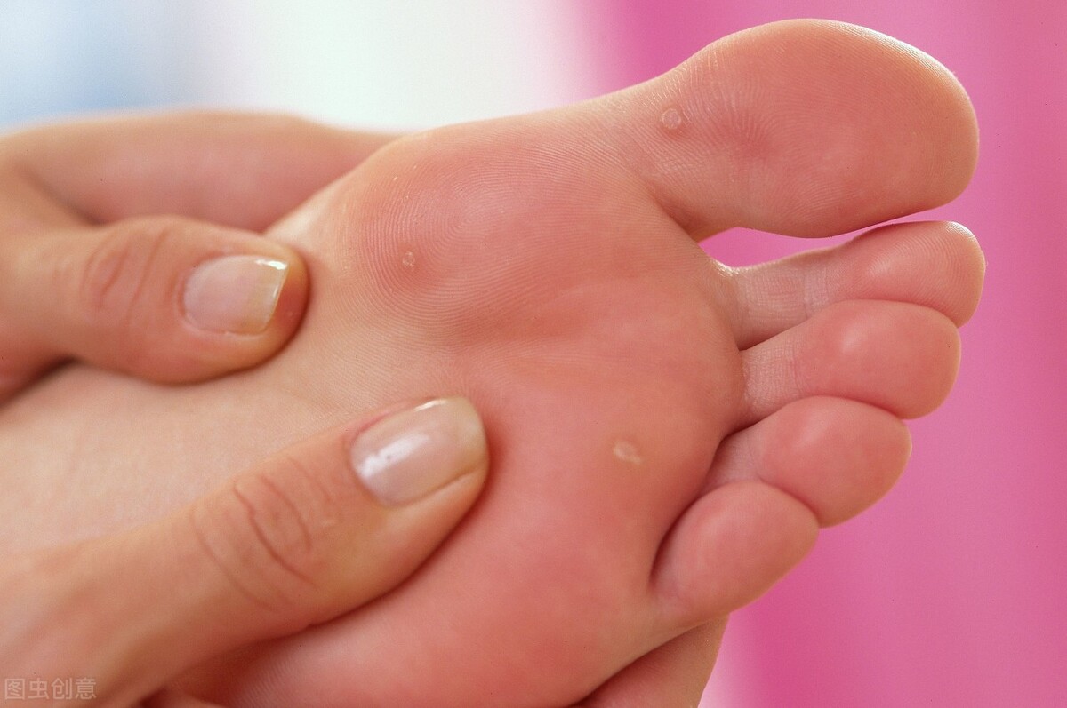 高锰酸钾消毒对人有危害吗,高锰酸钾水能消毒吗有毒吗