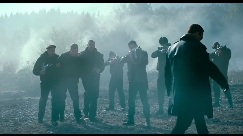 《敢死队》三部曲，大咖云集，带你看特种部队有多强悍