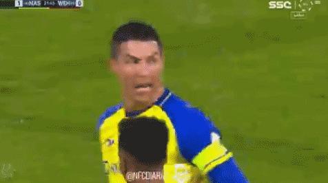 c罗大四喜庆祝,上演大四喜c罗带走比赛用球