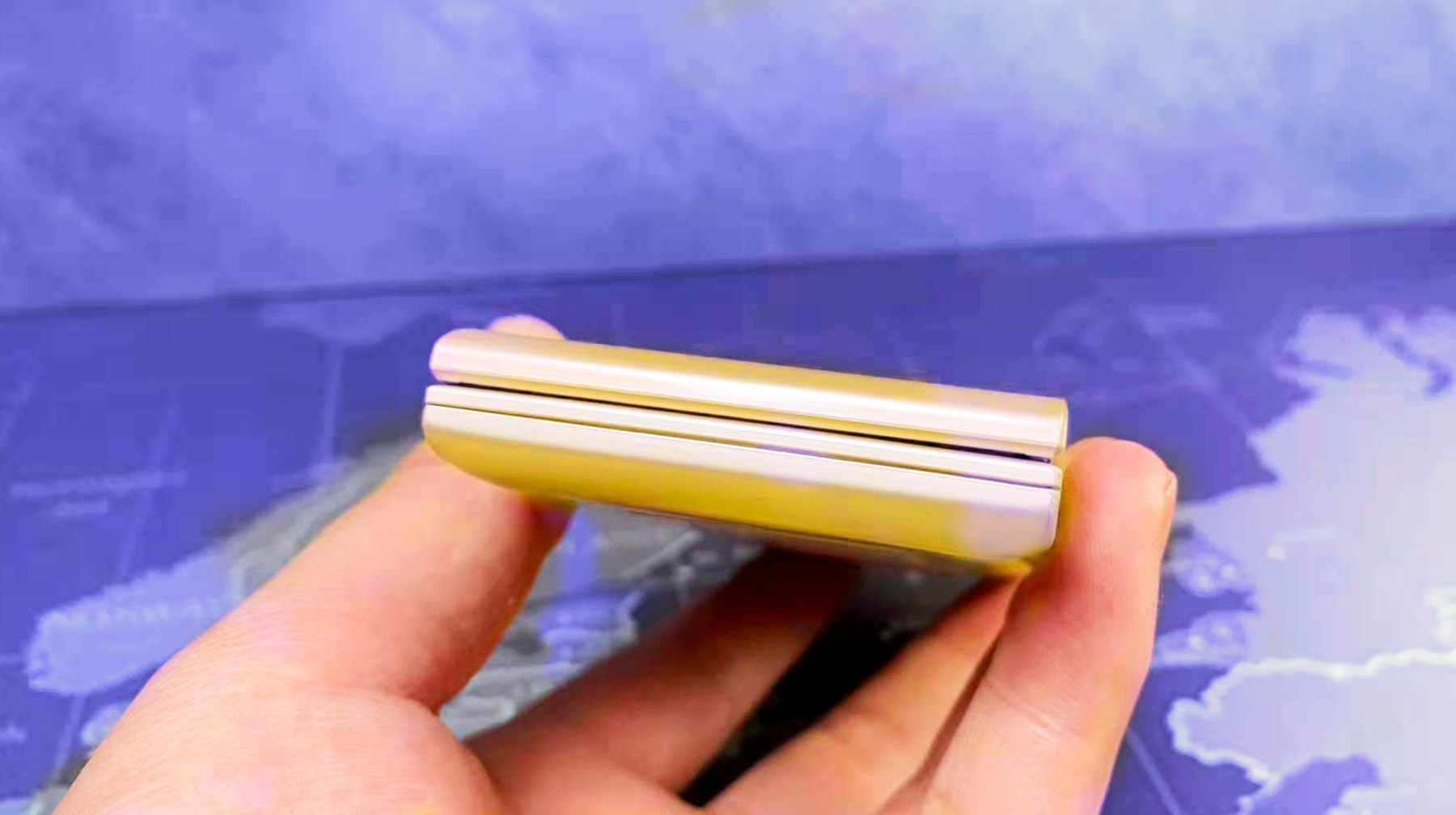 有自带天线的电视机,夏普滑盖手机