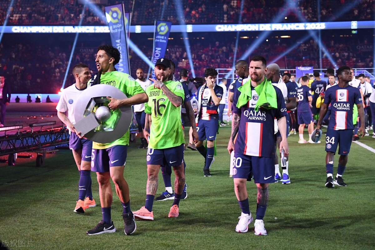 梅西争夺战以拼西西模式落幕！五大联赛一片寂静，涉嫌关联交易！