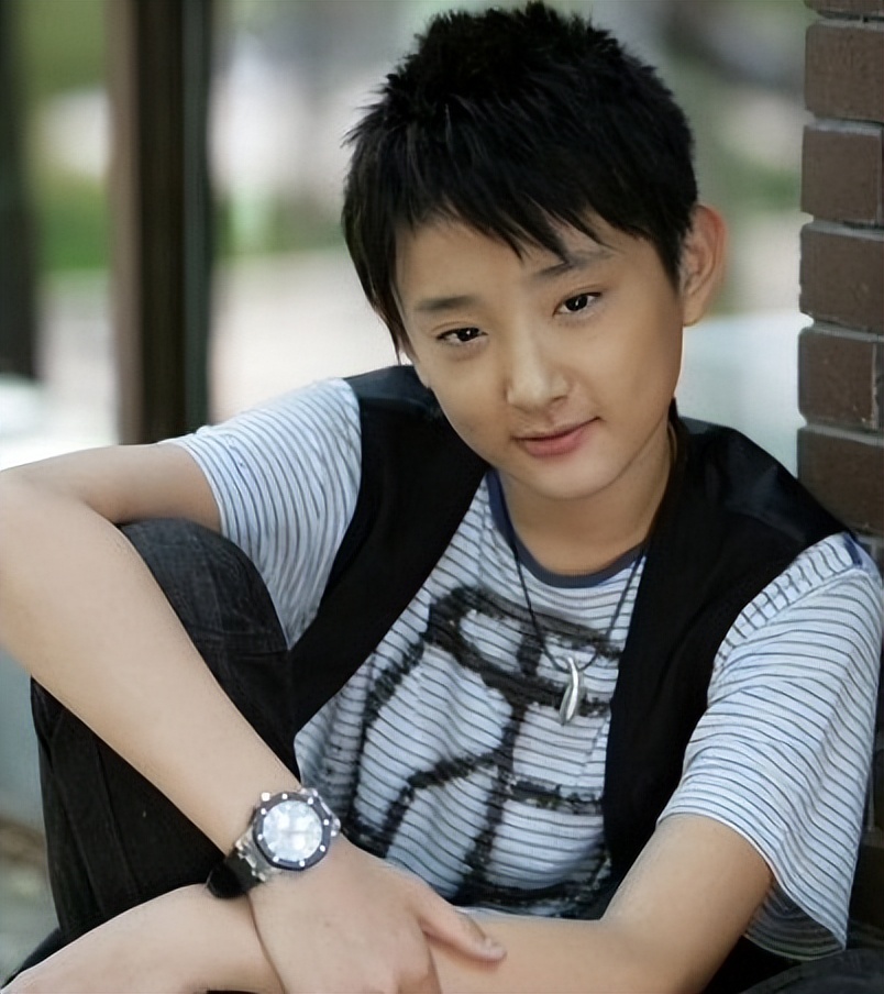 于小彤先跟海陆还是陈小纭在一起,陈小纭和海陆爆料于小彤