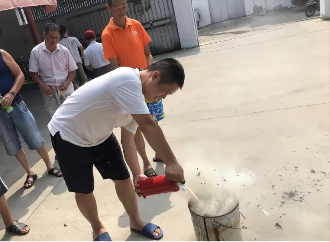 山西农人做棺材,山西农民棺材起家年收入600万