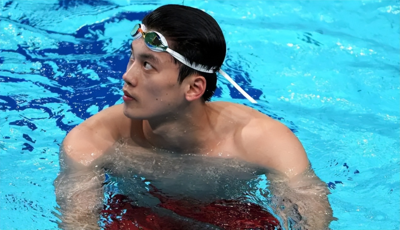 孙杨评价汪顺视频,汪顺徐嘉余孙杨季新杰颁奖仪式