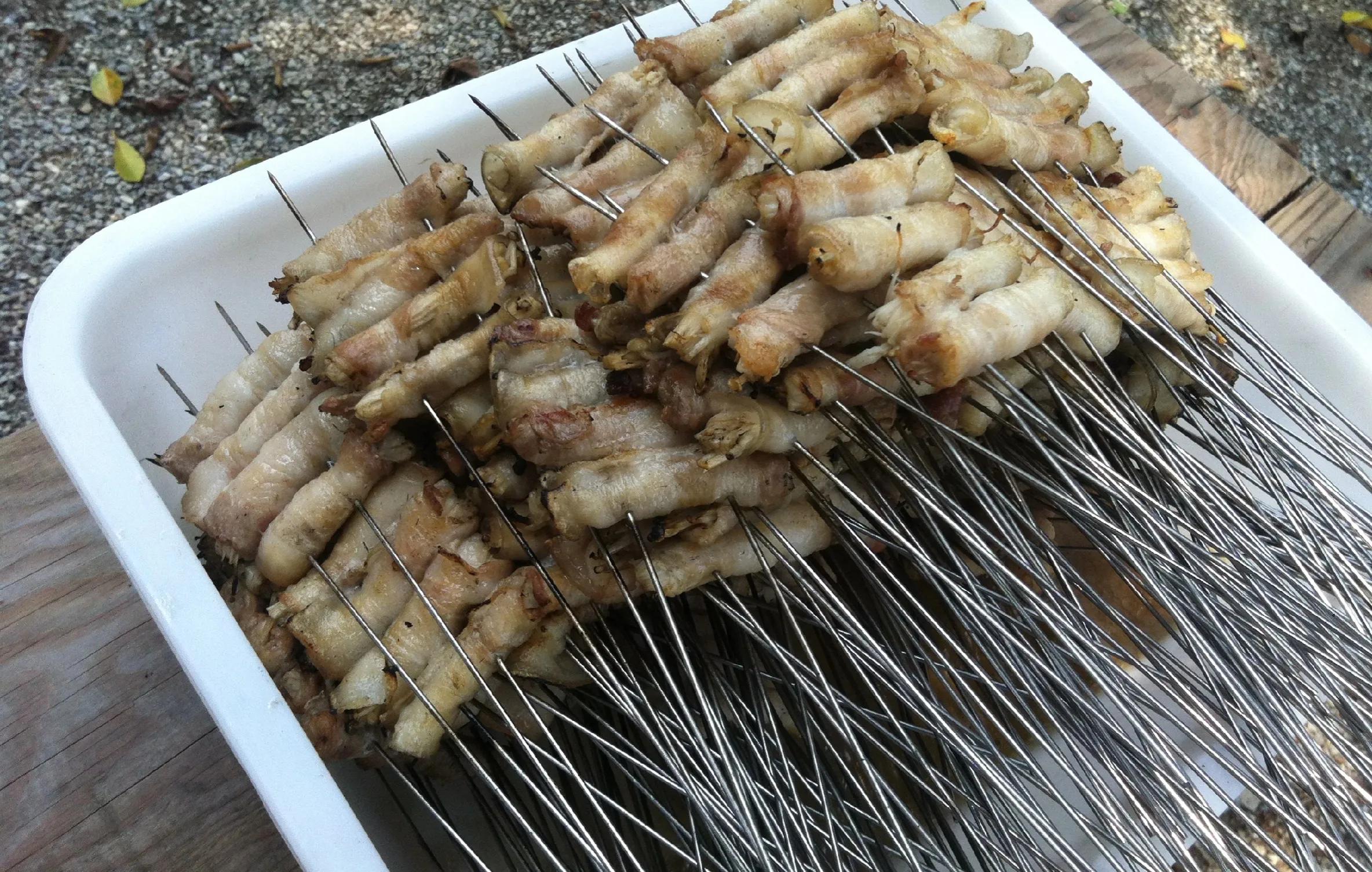 刚刚，我把月入2万元的烧烤店关掉了：表面风光，辛酸自己知道