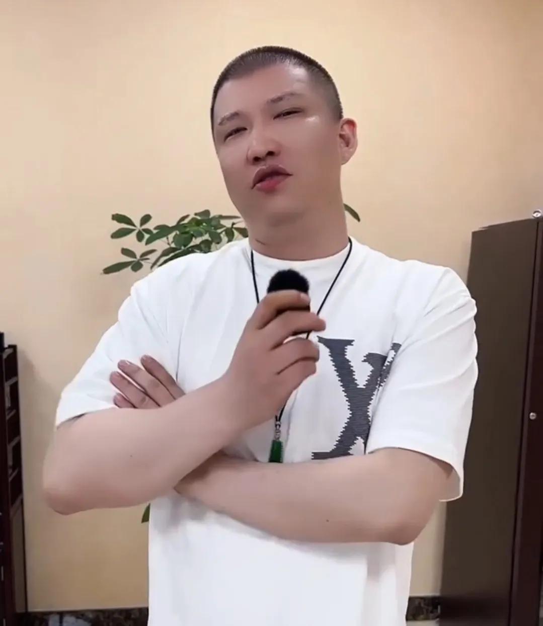 辛巴和二驴快手视频,快手二驴和辛巴谁最厉害视频