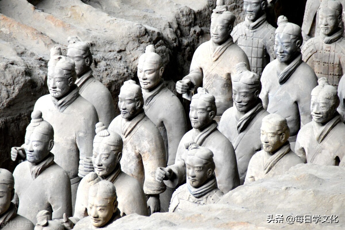 丹凤眼和眯眯眼的区别男士,眯眯眼和丹凤眼有什么区别吗