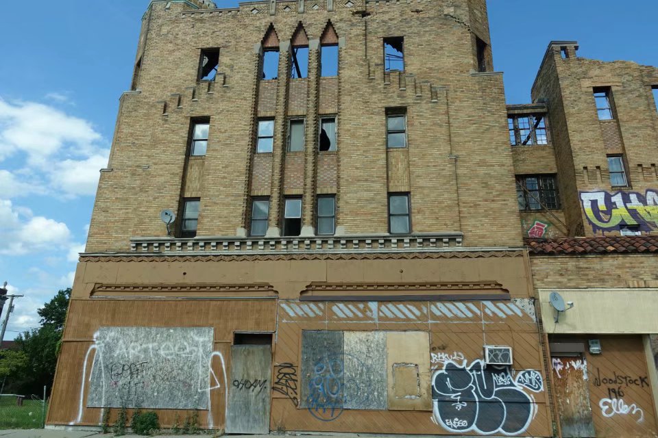 底特律是真实存在的城市吗,底特律以前有多繁华