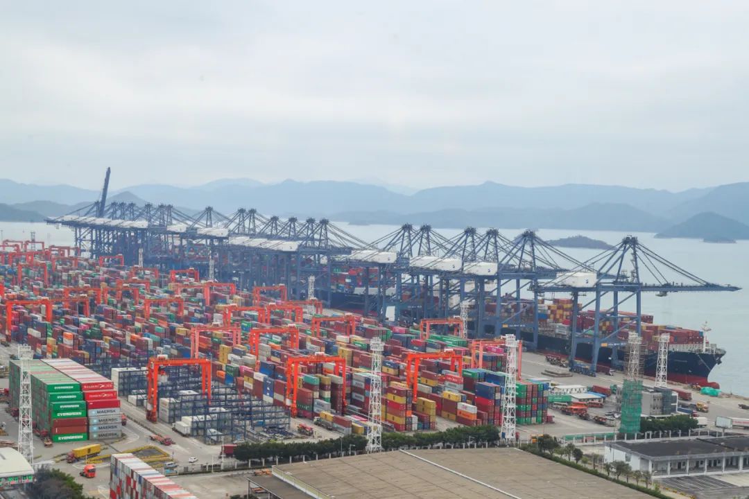 只有山海藏深意,唯有山海是什么意思