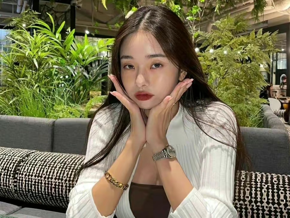 宋智雅综艺节目衣服 (宋智雅综艺穿衣)