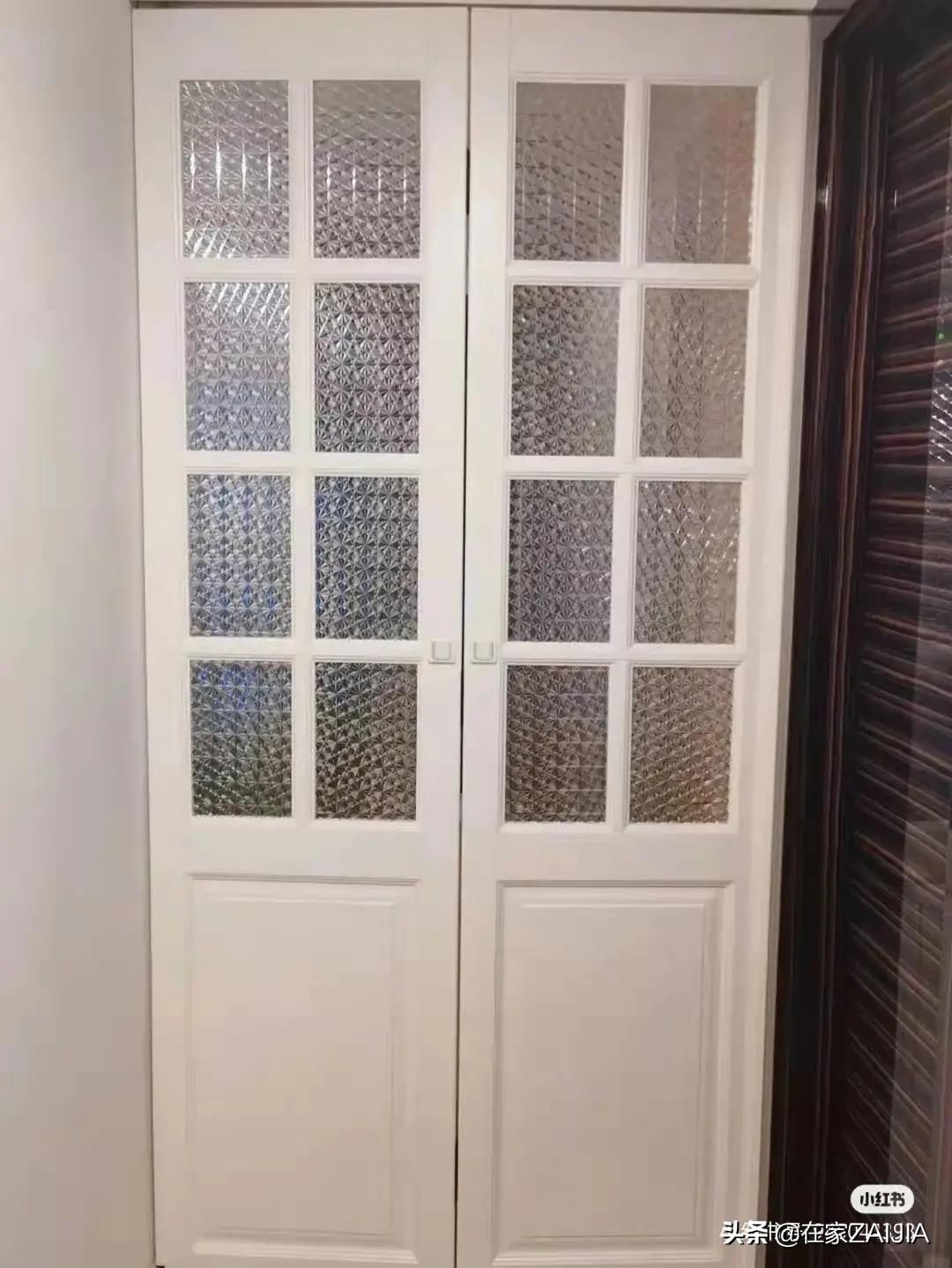 阳台窗户用什么防隐私,窗户隐私透光解决方法