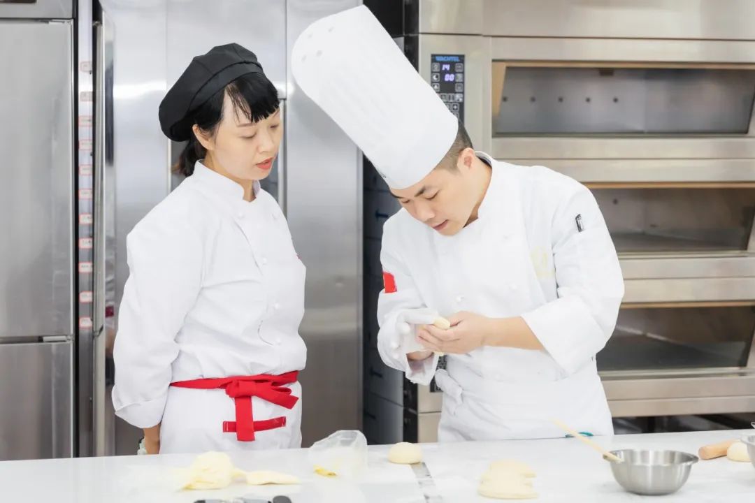 学什么技术有前景薪资说了算,低学历未来学什么技术有前途