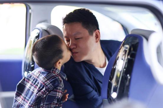 极狐汽车考拉SPV智能亲子车,极狐考拉智能亲子车