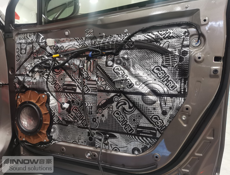 斯巴鲁森林人音响改装jbl,斯巴鲁森林人音响改装低音炮