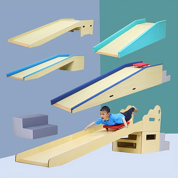 感统滑梯视频儿童,感统滑梯的玩法