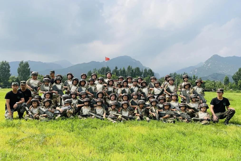 花香盛世体育融合创新深度探索体育+营地教育