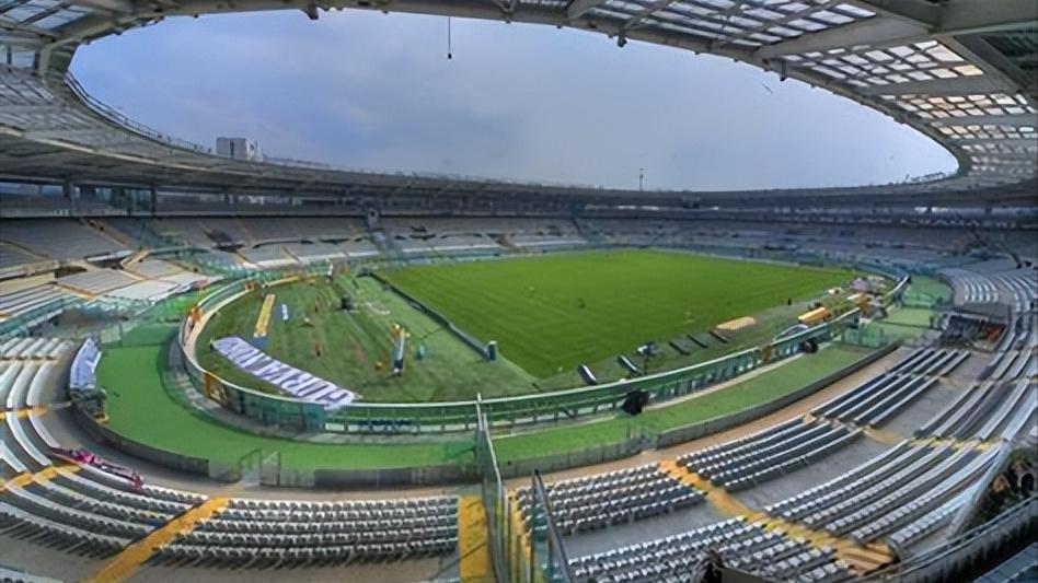 德甲联赛18座球场巡礼,意甲联赛赛场