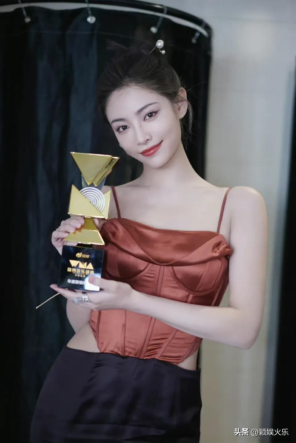 2022年度微博音乐盛典,众女星走红毯,明星高清壁纸