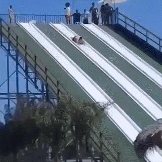 女朋友过生日送七夕礼物,女朋友送我生日礼物感动哭了